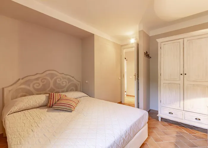 Le Acetaie With Shared Pool - Happy