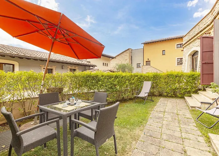 Le Acetaie With Shared Pool - Happy Lejlighed