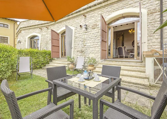 Le Acetaie With Shared Pool - Happy